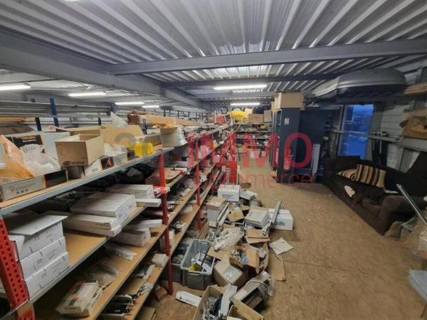 Vente murs / Local Industriel / Bâtiment à Échiré (79410)