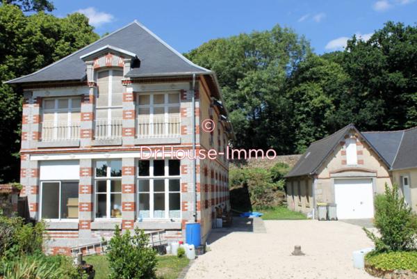 Château à vendre 26 pièces de 693 m²