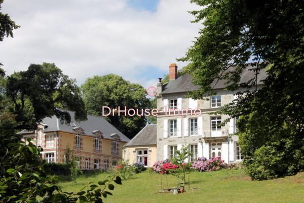 Château à vendre 26 pièces de 693 m²