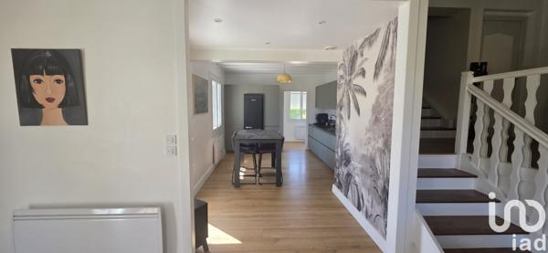 Maison à vendre 5 pièces 123 m² Saint-Mamet-la-Salvetat