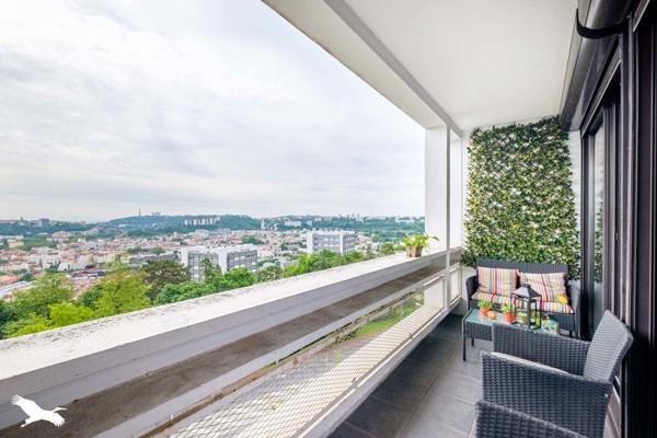 Appartement à vendre 262 400 € Lyon 09 4 p 83 m² DPE D