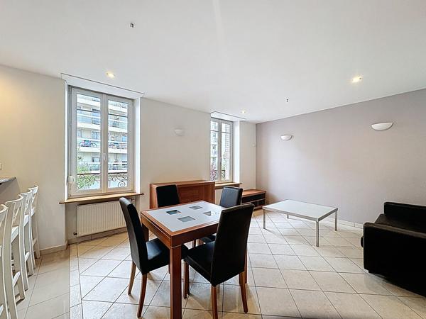 Reference 3235, T2 meublé de 53,54 m² au 1er étage, secteur Artem / Avenu du Général Leclerc, avec cave,