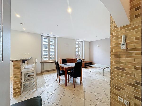 Reference 3235, T2 meublé de 53,54 m² au 1er étage, secteur Artem / Avenu du Général Leclerc, avec cave,