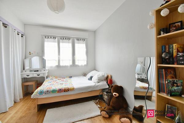 Maison  9 pièce(s) 180 m2