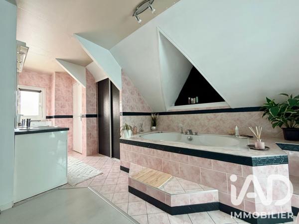 Maison à vendre 5 pièces 165 m² Ormesson-sur-Marne