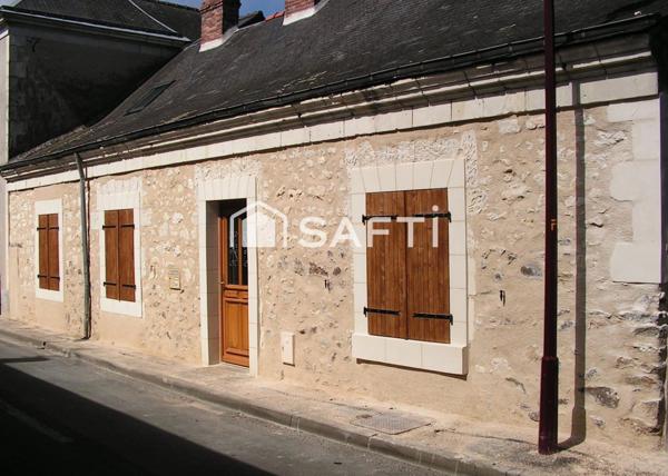 Belle maison de bourg en pierre entièrement rénovée.