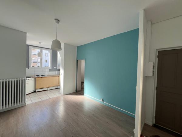 Appartement 3 pièce(s) 2 chambre(s) 43 m²