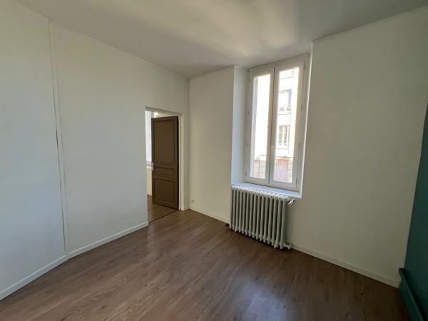 Appartement 3 pièce(s) 2 chambre(s) 43 m²