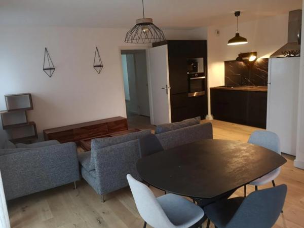 Appartement à louer à Bordeaux (33300)