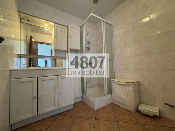 Immeuble à vendre à Cluses (74300)