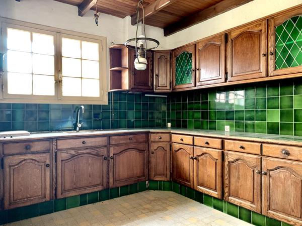 A vendre Maison de type 4 avec un studio à Marseille - Quartier La BARASSE