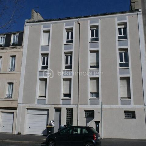 Immeuble de 365,48 m²