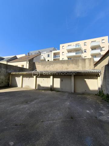 Immeuble de 365,48 m²