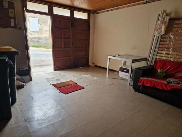 Dpt (88), Secteur VITTEL / CONTREXEVILLE , à vendre MAISON T5 avec GARAGE et TERRAIN de 671 m2