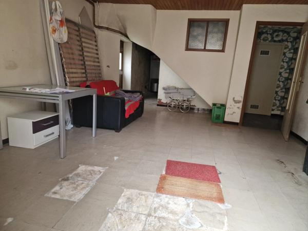 Dpt (88), Secteur VITTEL / CONTREXEVILLE , à vendre MAISON T5 avec GARAGE et TERRAIN de 671 m2