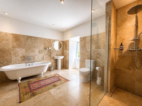 Vente Maison de luxe Uzès 7 Pièces 320 m²