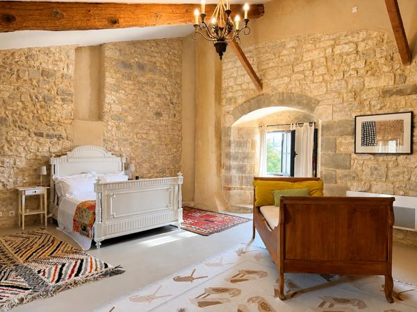 Vente Maison de luxe Uzès 7 Pièces 320 m²