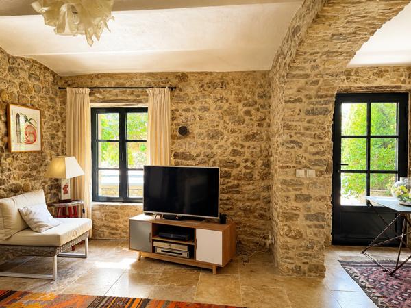 Vente Maison de luxe Uzès 7 Pièces 320 m²
