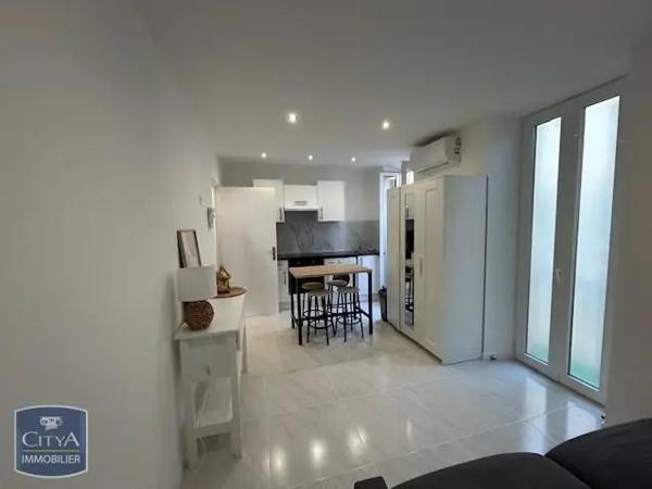 Appartement à louer 1 pièce 19.4m²