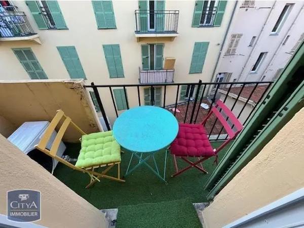 Appartement à louer 1 pièce 19.4m²