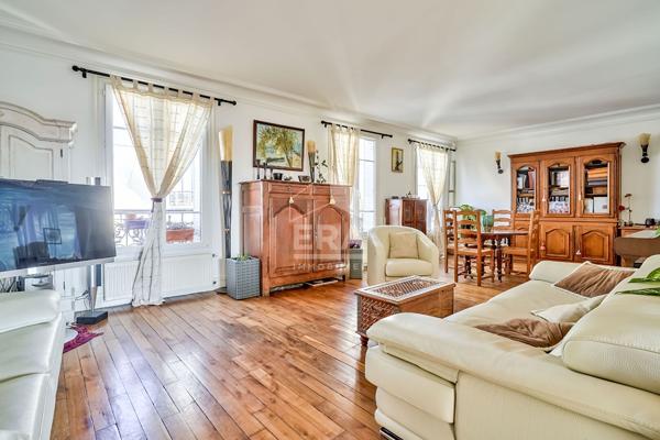 Appartement Issy Les Moulineaux 6 pièce(s) 130 m2 Dernier etage