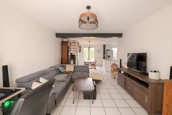 Maison 4 pièces à vendre à Chavagne - Rare sur le marché