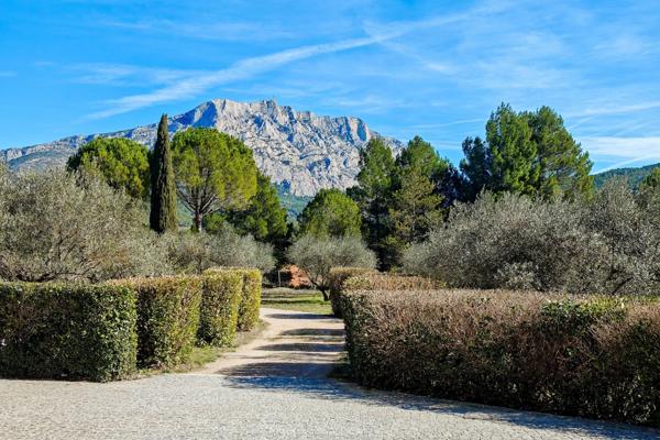 Location Maison de luxe Aix-en-Provence 10 Pièces 430 m²