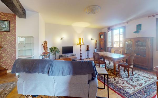 Maison à vendre    5 pièces •  Sauveterre-de-Rouergue