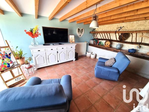 Maison 6 pièces de 182 m² à Thénezay (79390)