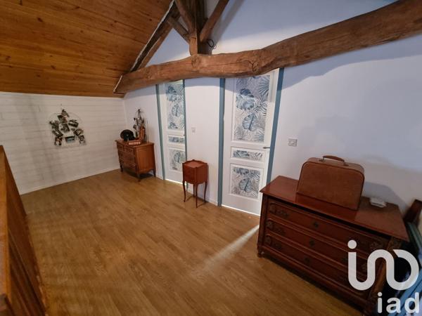 Maison 6 pièces de 182 m² à Thénezay (79390)