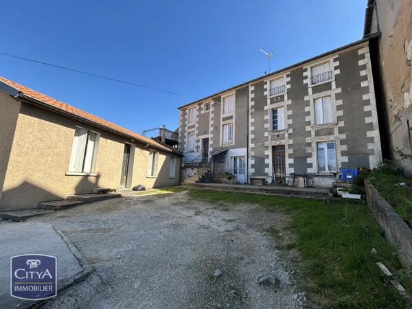 Immeuble à vendre 285m² Poitiers (86000)