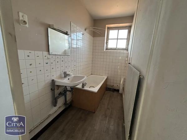 Immeuble à vendre 285m² Poitiers (86000)