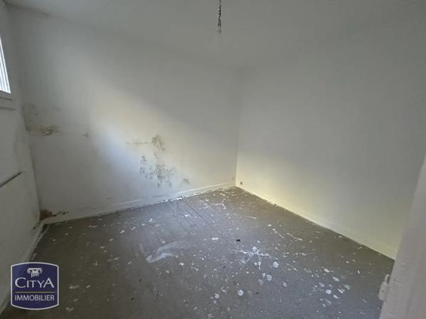 Immeuble à vendre 285m² Poitiers (86000)