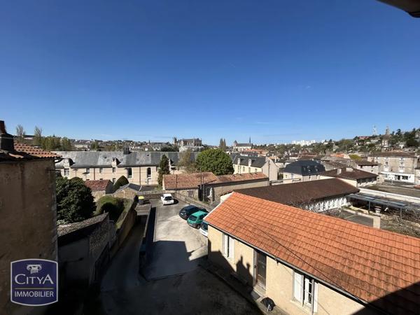 Immeuble à vendre 285m² Poitiers (86000)