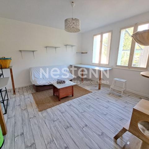 A VENDRE MAISON FAMILIALE 2 LOGEMENTS 232 M² SUR TERRAIN 2400 M²