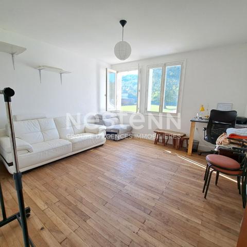 A VENDRE MAISON FAMILIALE 2 LOGEMENTS 232 M² SUR TERRAIN 2400 M²