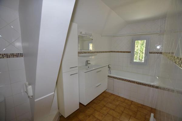 91700 - Maison Sainte Genevieve Gare RER - 5 pièces - 4ch - 2 sdb