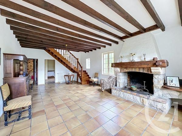 Maison à vendre  8 pièces - 181,34 m 2   ARCANGUES  - 64