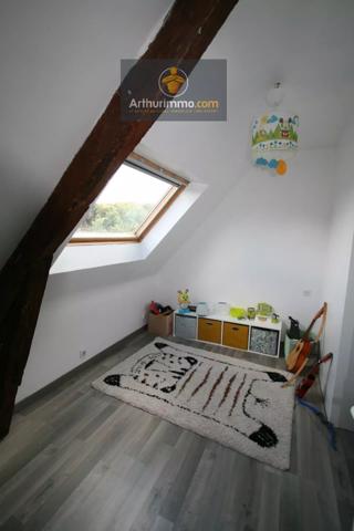 Vente                                                      Maison
                        
                     7 pièces                      144 m2                     à Josselin