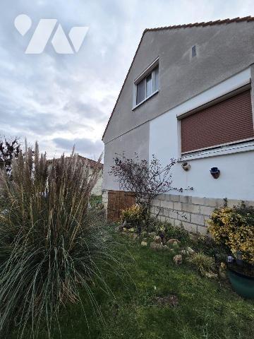 VAILLY-SUR-AISNE : MAISON FAMILIALE AVEC BEAU JARDIN 

Vous recherchez une maison avec un bea...