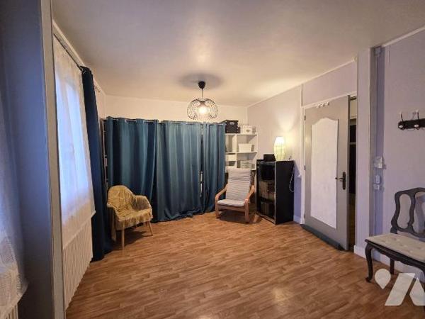 VAILLY-SUR-AISNE : MAISON FAMILIALE AVEC BEAU JARDIN 

Vous recherchez une maison avec un bea...