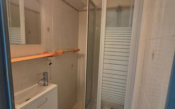 Maison à vendre    5 pièces • 147,61 m2 Pont-Saint-Esprit