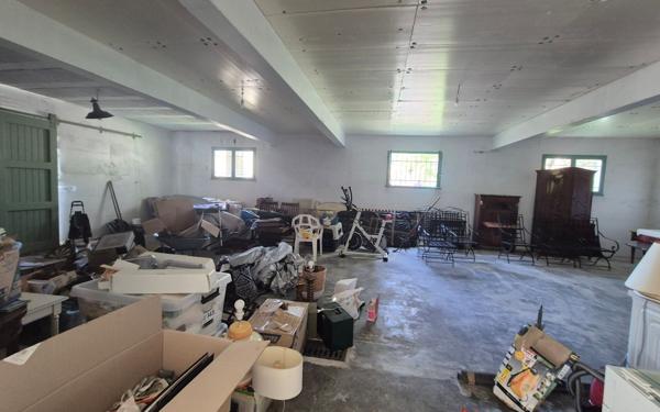 Maison à vendre    5 pièces • 147,61 m2 Pont-Saint-Esprit