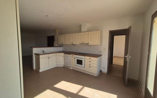 Maison à vendre    5 pièces • 147,61 m2 Pont-Saint-Esprit