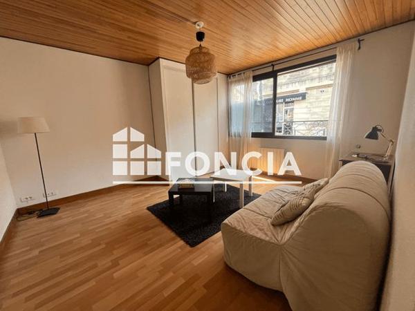 Location Maison 3 pièces 80.07 m² - 7 RUE DE FLORNOY Bordeaux 33000