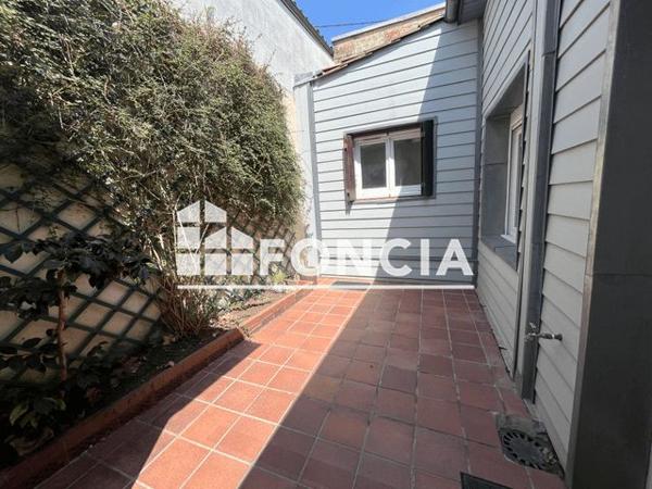 Location Maison 3 pièces 80.07 m² - 7 RUE DE FLORNOY Bordeaux 33000