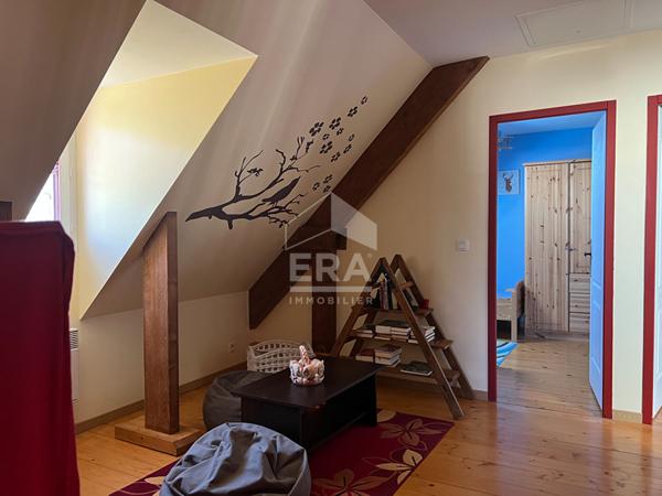 Maison 5 pièces à vendre à Sireix avec vue montagne