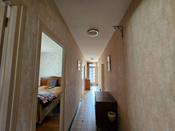 Maison à vendre à Le Châtelet dans le Cher (18170), ref : 26088