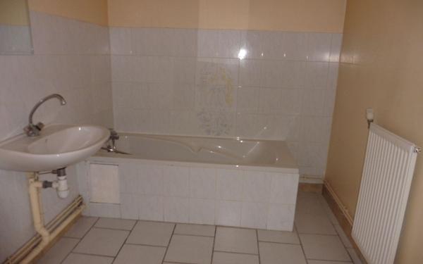 Appartement à louer    2 pièces •  Cosne-Cours-sur-Loire