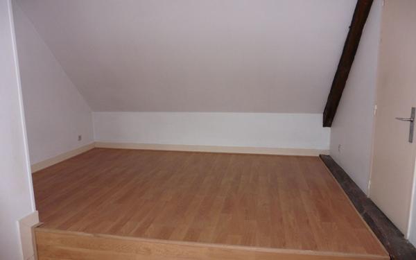 Appartement à louer    2 pièces •  Cosne-Cours-sur-Loire